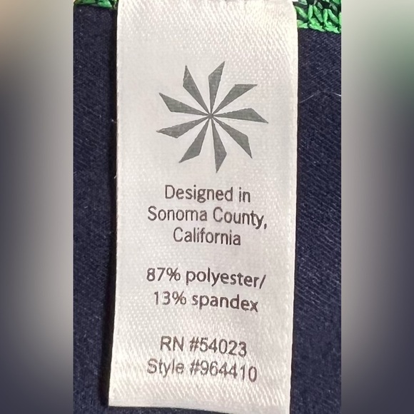 Athleta Retreat Print Chi Tank in Clover Size Small - Picture 5 of 5